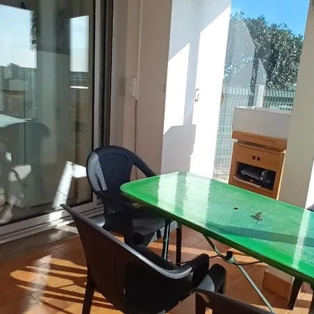 Sur La Marina A 2 Pas De La Plage Apartament *